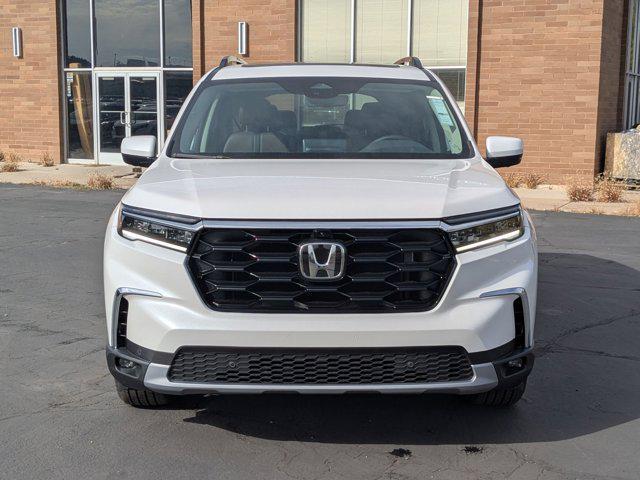 new 2025 Honda Pilot car, priced at $53,530