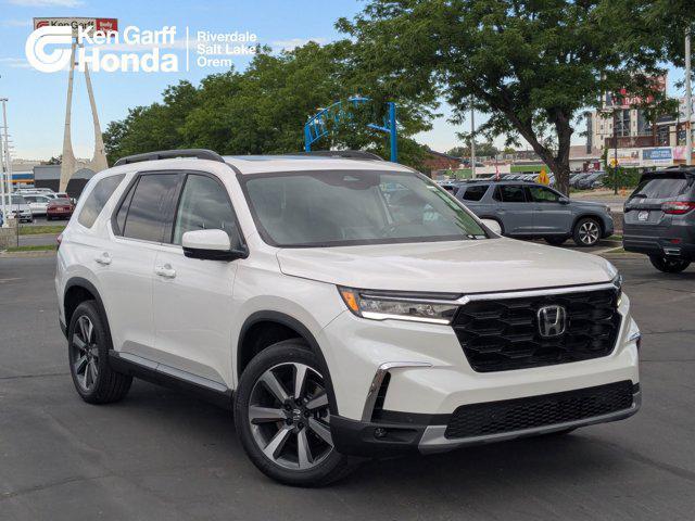 new 2025 Honda Pilot car, priced at $53,485