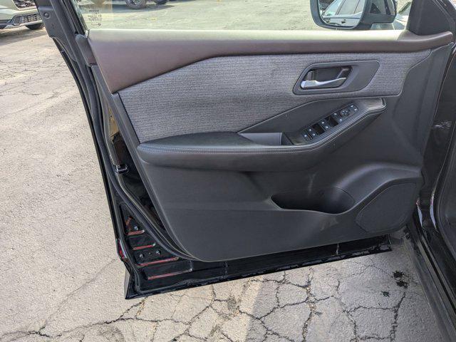 used 2021 Nissan Rogue car, priced at $21,943