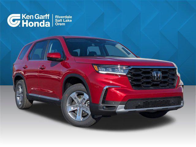 new 2025 Honda Pilot car, priced at $45,700