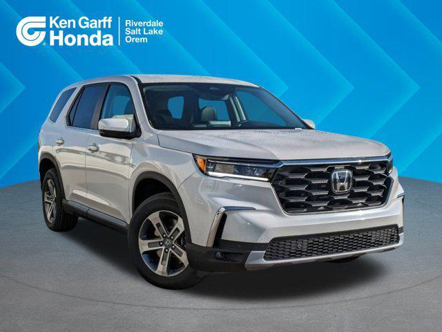 new 2025 Honda Pilot car, priced at $46,550