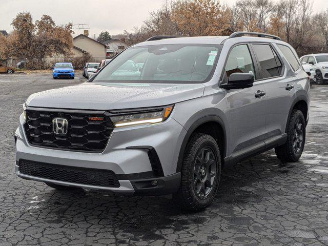 new 2025 Honda Pilot car, priced at $50,100