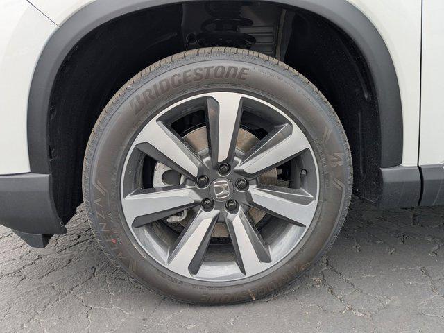 new 2025 Honda Pilot car, priced at $53,485