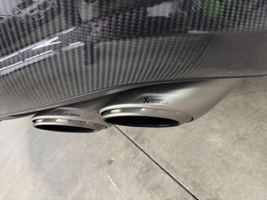 used 2023 Lamborghini Urus car, priced at $280,385