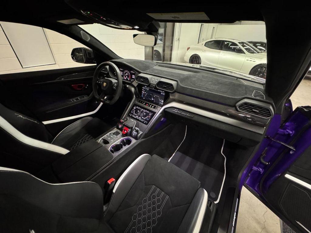 used 2023 Lamborghini Urus car, priced at $280,385