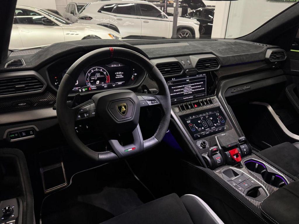 used 2023 Lamborghini Urus car, priced at $280,385
