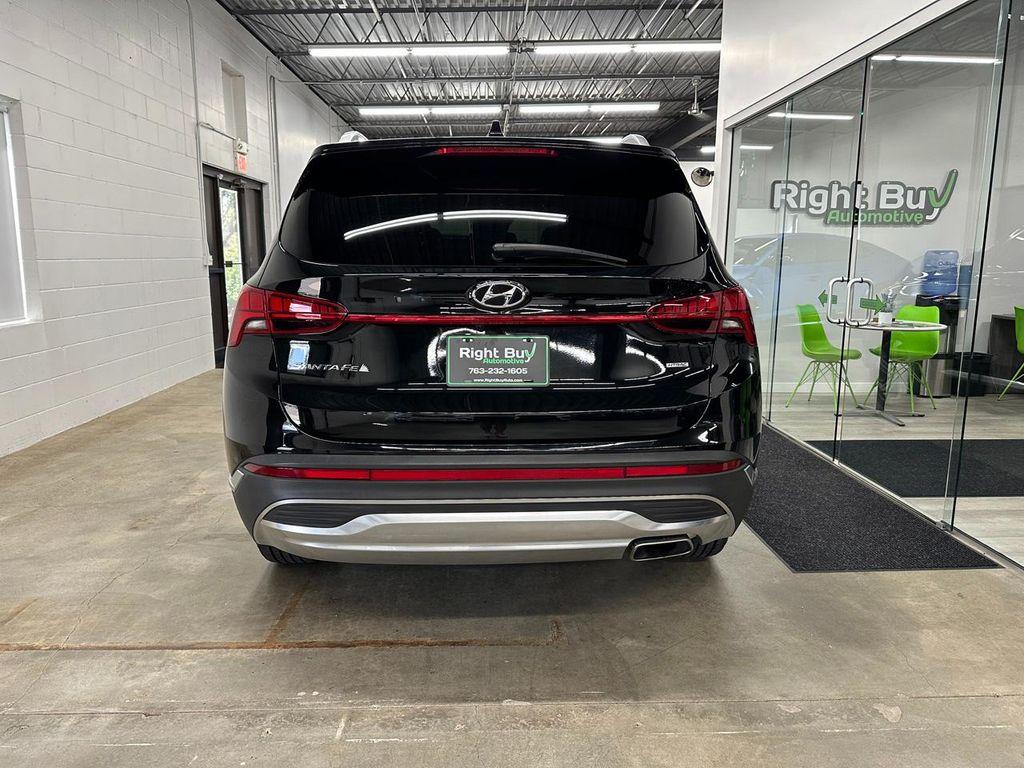 used 2022 Hyundai Santa Fe car, priced at $23,979