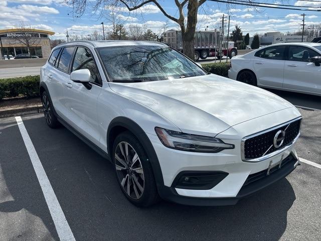 used 2021 Volvo V60 Cross Country car, priced at $34,750