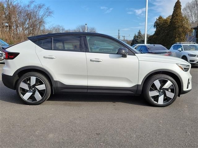 used 2022 Volvo C40 Recharge Pure Electric car, priced at $32,500