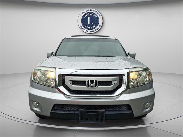 used 2011 Honda Pilot car, priced at $8,000