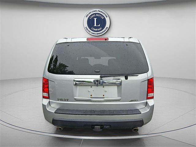 used 2011 Honda Pilot car, priced at $8,000