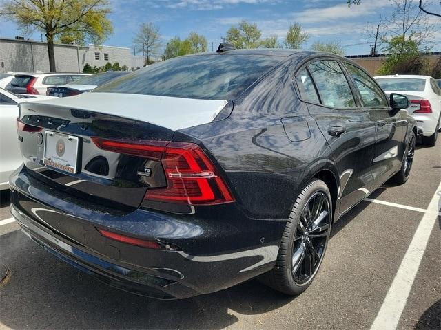 new 2024 Volvo S60 Recharge Plug-In Hybrid car, priced at $59,975