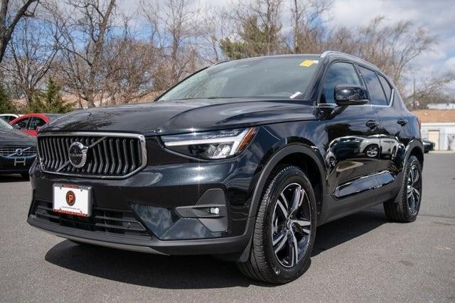 used 2023 Volvo XC40 car, priced at $33,000