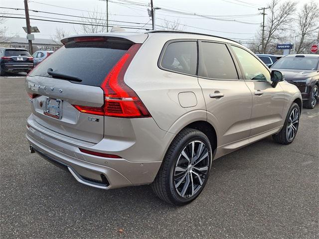 new 2025 Volvo XC60 car, priced at $55,335