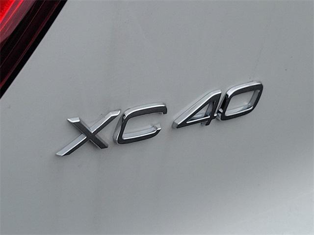 new 2025 Volvo XC40 car, priced at $51,040