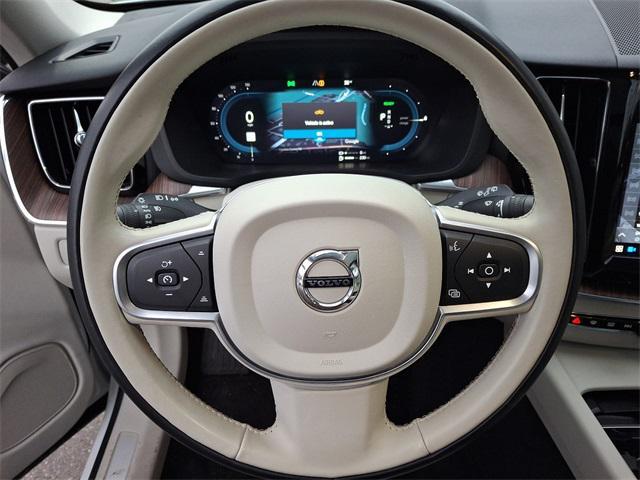 used 2022 Volvo XC60 Recharge Plug-In Hybrid car, priced at $39,800