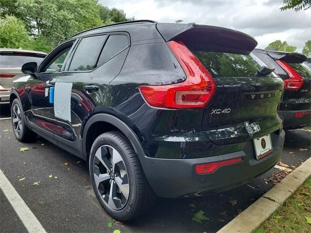 new 2025 Volvo XC40 car, priced at $48,145