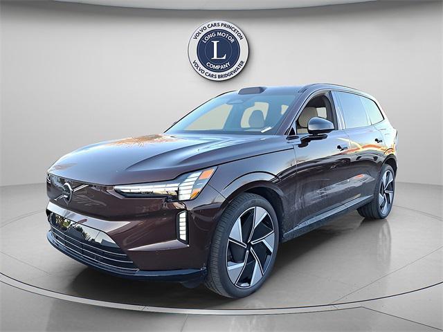 new 2025 Volvo EX90 car, priced at $95,140