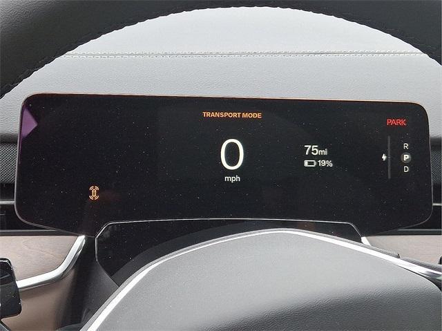 new 2025 Volvo EX90 car, priced at $87,790
