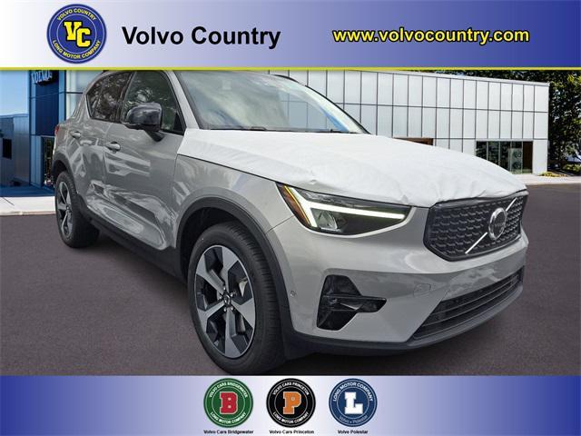 new 2025 Volvo XC40 car, priced at $47,750