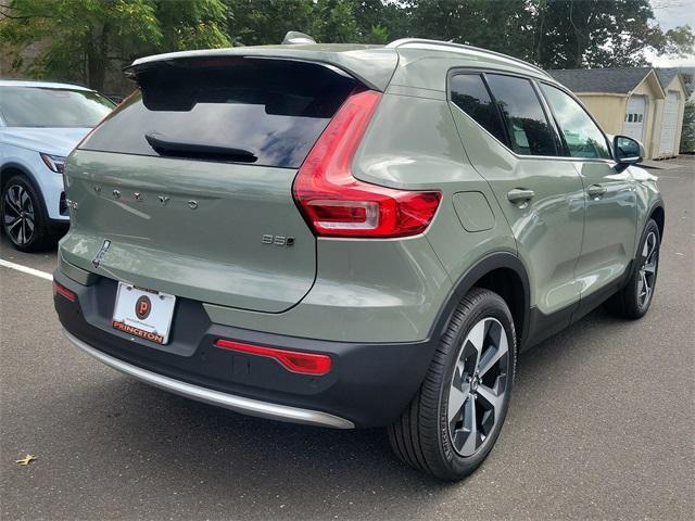 new 2025 Volvo XC40 car, priced at $46,465