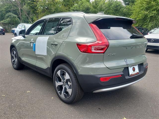 new 2025 Volvo XC40 car, priced at $46,465