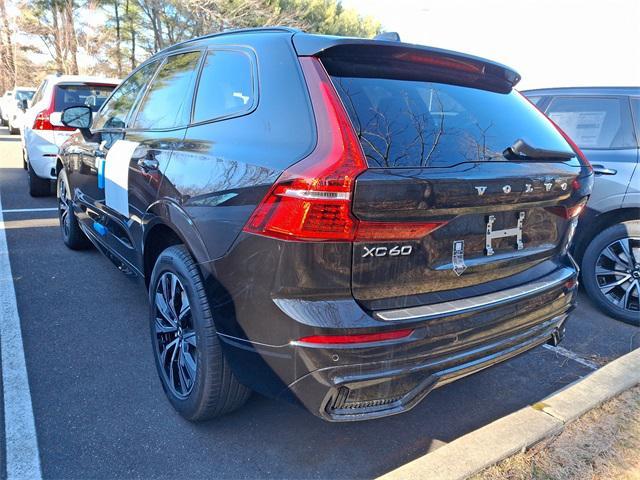 new 2025 Volvo XC60 car, priced at $51,075