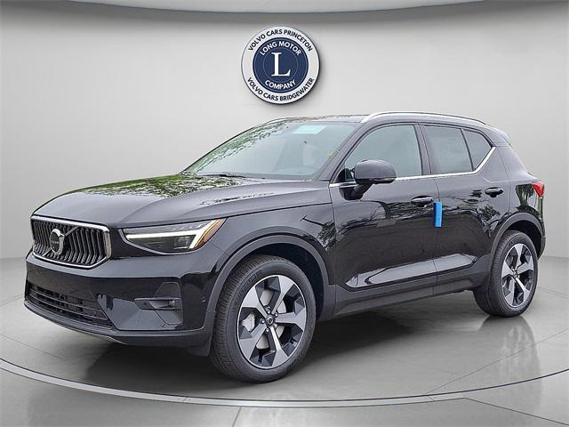 new 2025 Volvo XC40 car, priced at $48,335