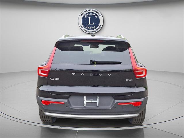 new 2025 Volvo XC40 car, priced at $48,335