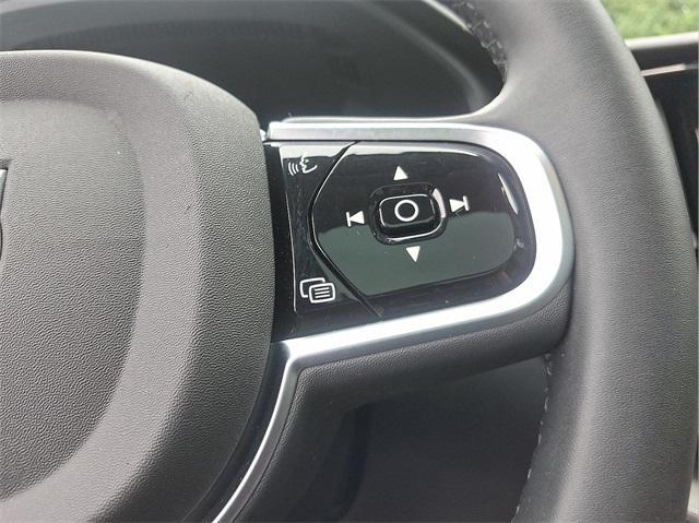 used 2025 Volvo XC60 car, priced at $39,900