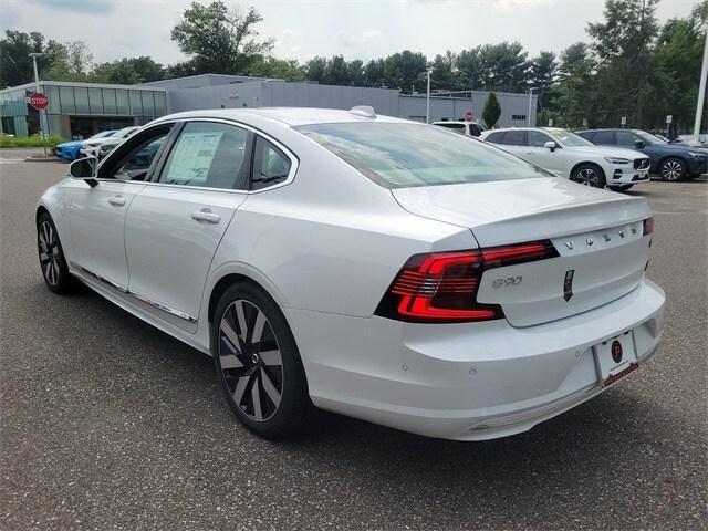 new 2024 Volvo S90 Recharge Plug-In Hybrid car, priced at $78,495