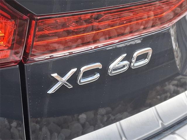 new 2025 Volvo XC60 car, priced at $55,335