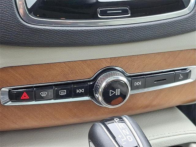 used 2021 Volvo XC90 car, priced at $26,500