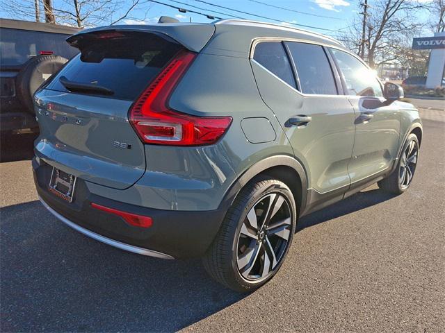 new 2025 Volvo XC40 car, priced at $51,040