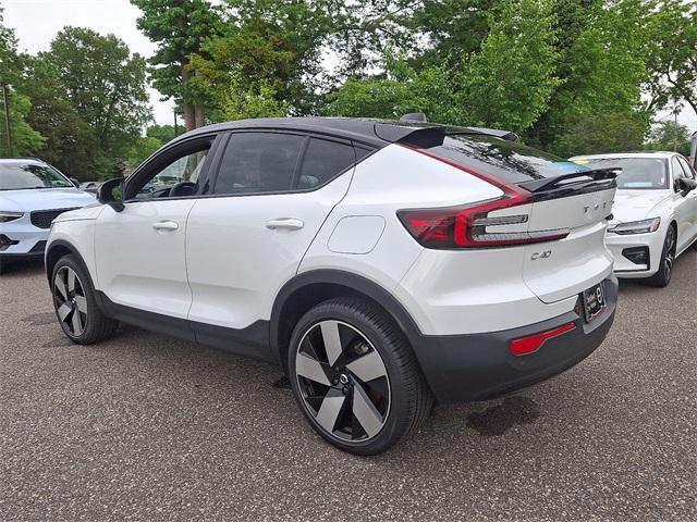 used 2022 Volvo C40 Recharge Pure Electric car, priced at $31,750