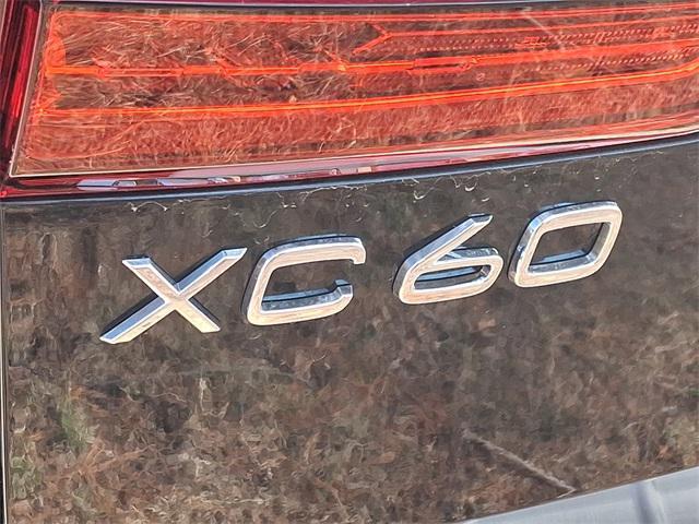 new 2025 Volvo XC60 car, priced at $51,425