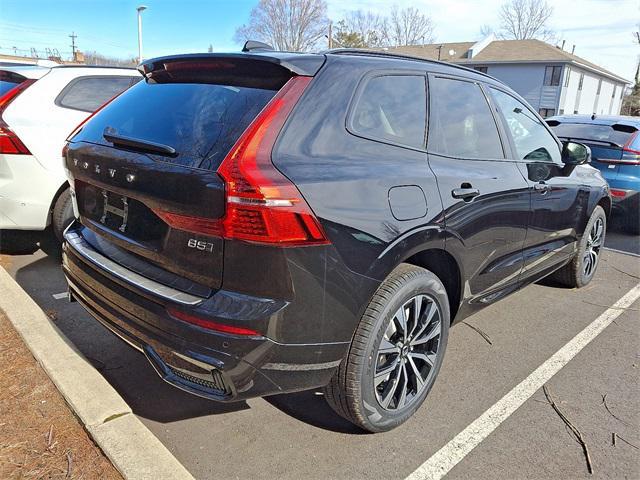 new 2025 Volvo XC60 car, priced at $51,425