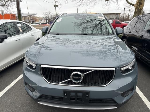 used 2021 Volvo XC40 car, priced at $29,800