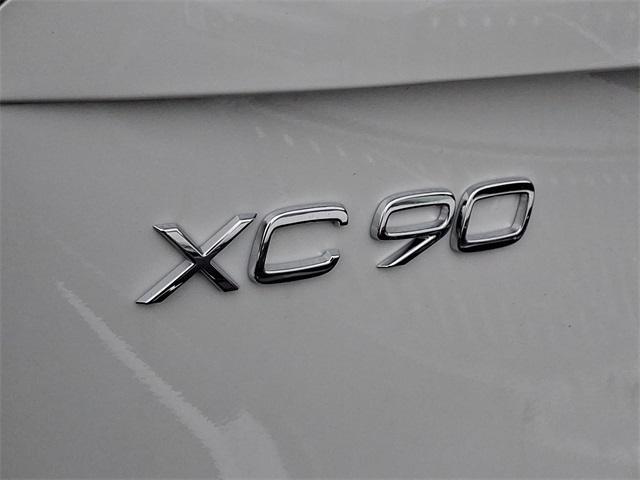 new 2025 Volvo XC90 Plug-In Hybrid car, priced at $82,405