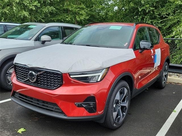 new 2025 Volvo XC40 car, priced at $48,745