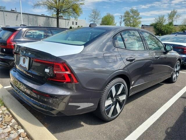 new 2024 Volvo S60 Recharge Plug-In Hybrid car, priced at $58,275