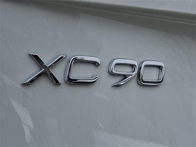 new 2025 Volvo XC90 car, priced at $67,265