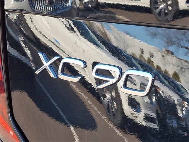 new 2025 Volvo XC90 Plug-In Hybrid car, priced at $78,805