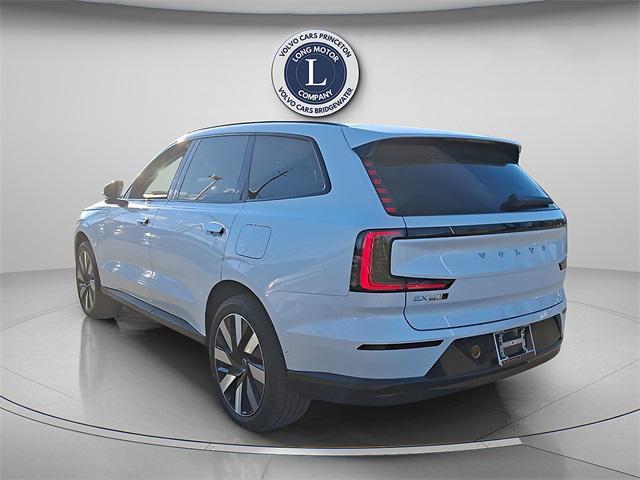 new 2025 Volvo EX90 car, priced at $82,940
