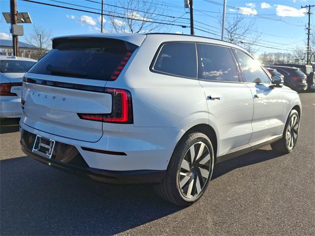 new 2025 Volvo EX90 car, priced at $82,940