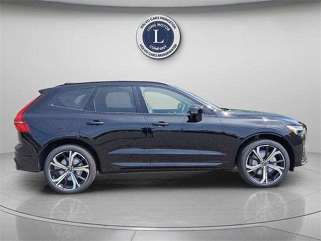 new 2025 Volvo XC60 car, priced at $60,660