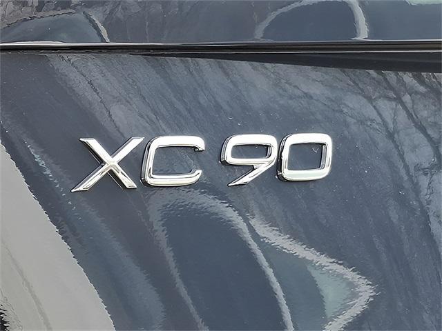 new 2025 Volvo XC90 car, priced at $80,350