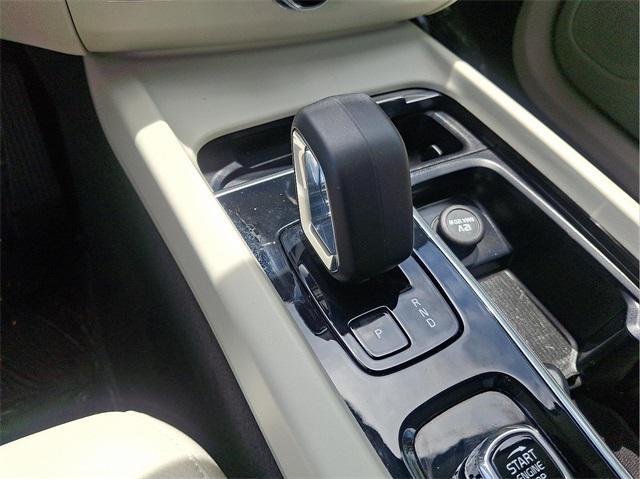 used 2023 Volvo XC60 car, priced at $37,991