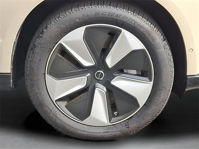 new 2025 Volvo EX90 car, priced at $82,385