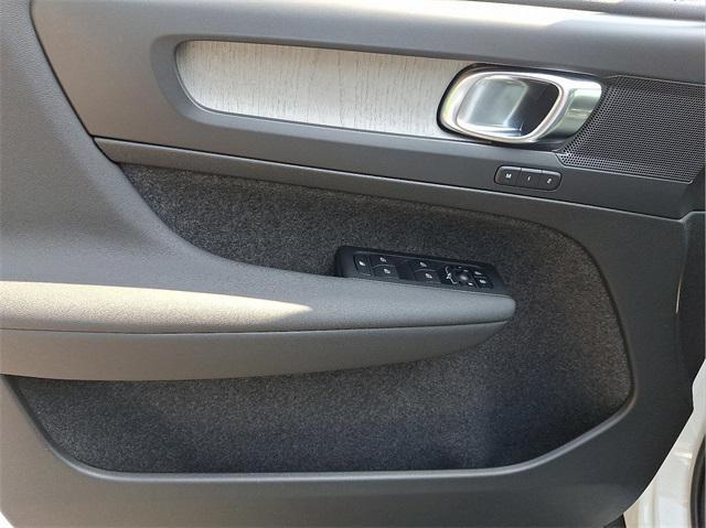 used 2023 Volvo XC40 car, priced at $29,700